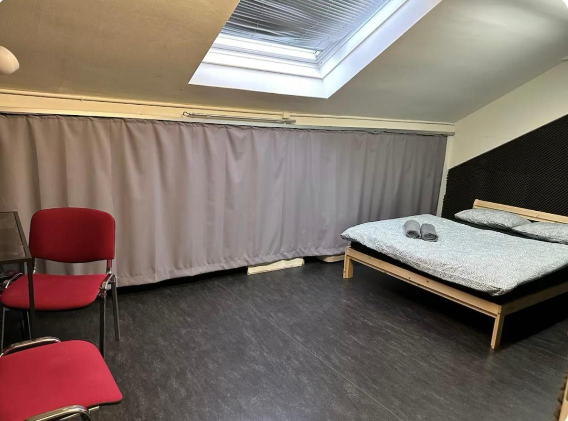 Apartamento Raum Und Zeit Zúrich Exterior foto