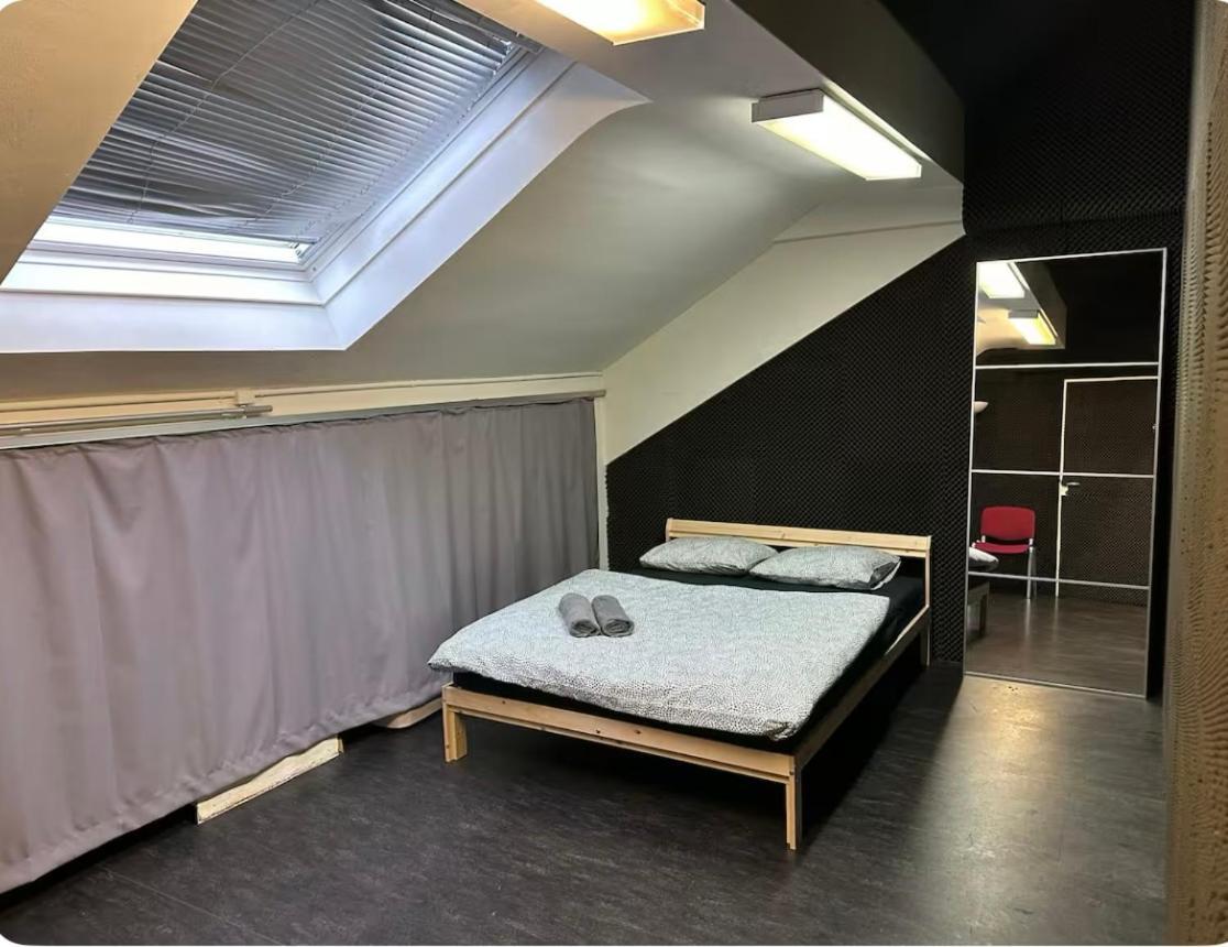 Apartamento Raum Und Zeit Zúrich Exterior foto